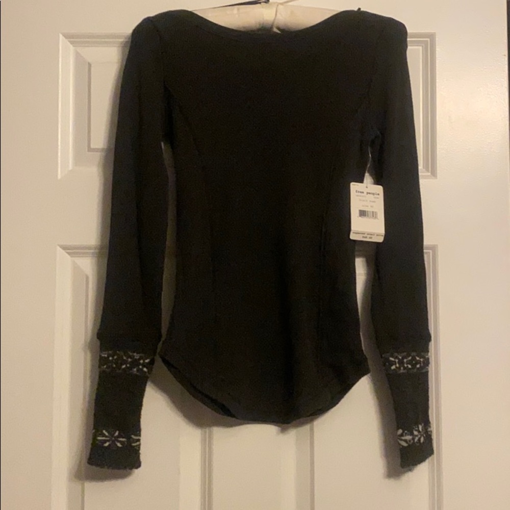 NWT FREE PEOPLE THERMAL FITTED TOP SIZE XS